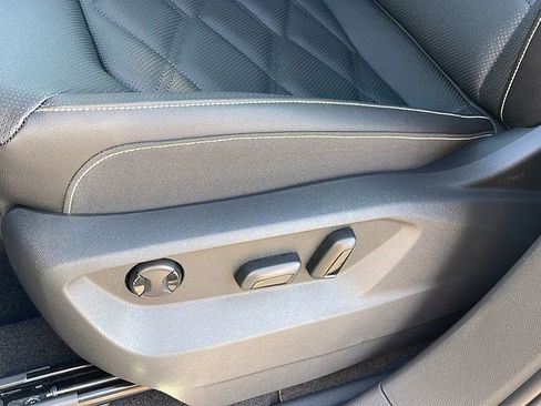 New 2026 Volkswagen Atlas SE image 28