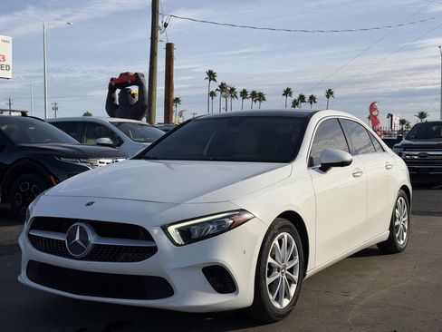 Used 2019 Mercedes-Benz A 220 image 1