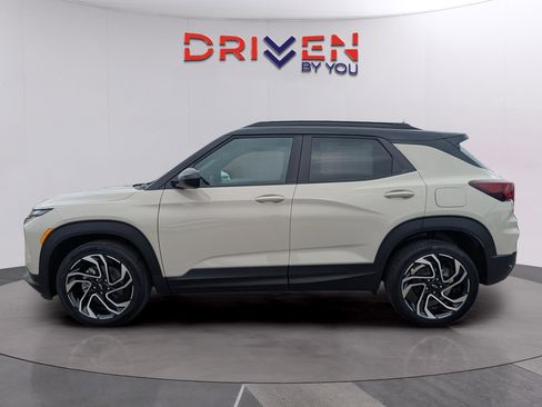 New 2026 Chevrolet TrailBlazer RS w/ Convenience Package image 2