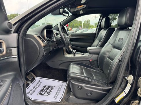 Used 2015 Jeep Grand Cherokee Overland w/ Advanced Technology Group AWD/4WD image 15