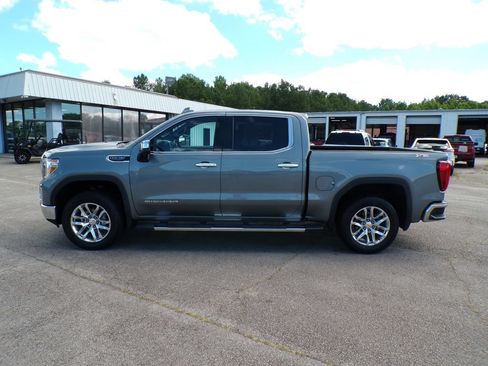 Used 2021 GMC Sierra 1500 SLT w/ SLT Premium Plus Package AWD/4WD image 4