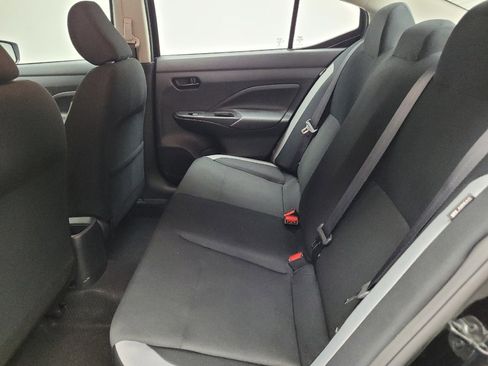 Used 2025 Nissan Versa S FWD image 18