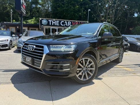 Used 2018 Audi Q7 3.0T Prestige AWD/4WD image 1