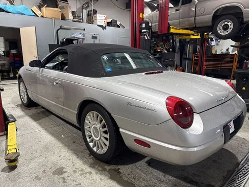 Used 2004 Ford Thunderbird RWD image 23