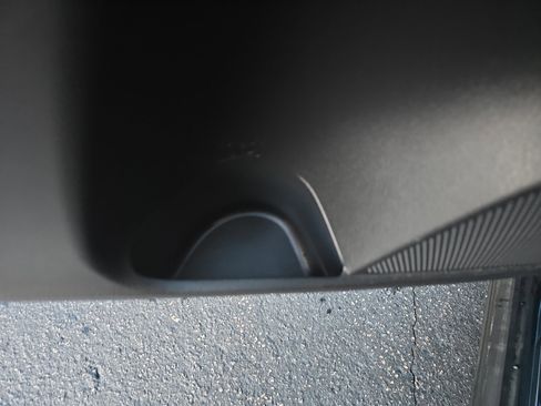 Used 2017 Toyota RAV4 SE w/ Power Special Value Package image 12