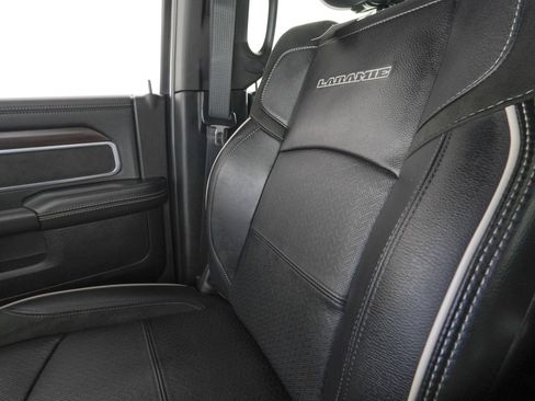 Used 2025 RAM 2500 Laramie w/ Night Edition image 26