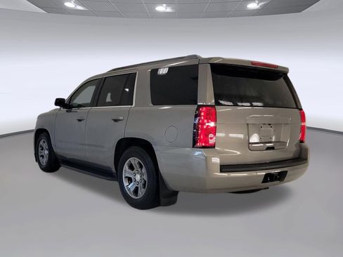 Used 2019 Chevrolet Tahoe LS RWD image 3