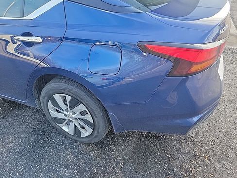 Used 2020 Nissan Altima 2.5 S image 14