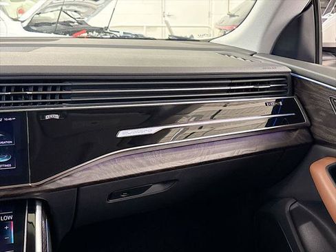 Certified 2022 Audi Q8 Premium Plus image 19