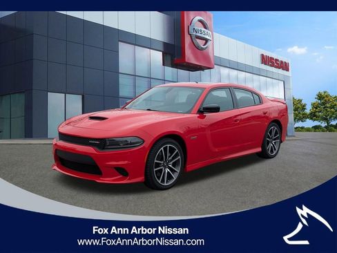 Used 2023 Dodge Charger R/T RWD image 1