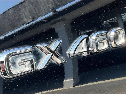 Used 2022 Lexus GX 460 Premium w/ Premium Package AWD/4WD image 24