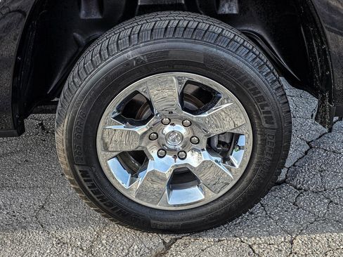 Used 2020 RAM 1500 Laramie image 9