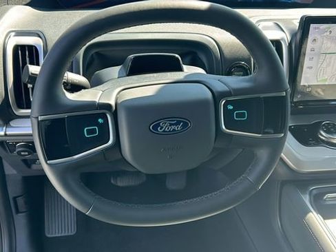 New 2025 Ford Expedition Max Active image 21