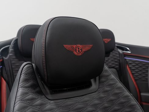 Used 2025 Bentley Continental GT Speed image 70