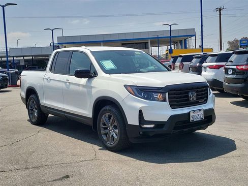 Used 2023 Honda Ridgeline Sport image 27