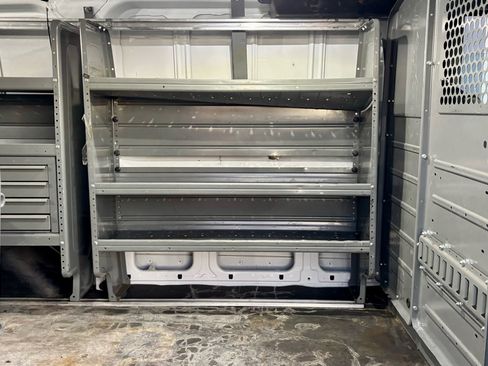 Used 2020 Ford Transit 150 T-150 130 Low Roof w Rear Wind image 3