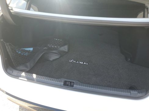 Used 2024 Lexus IS 350 F Sport RWD image 7