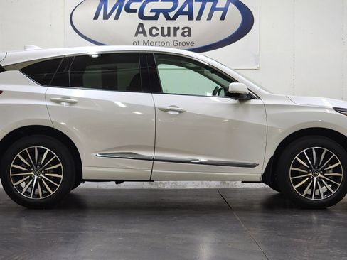 Used 2025 Acura RDX SH-AWD w/ Advance Package image 3