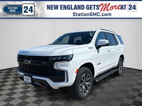 Used 2024 Chevrolet Tahoe Z71 w/ Luxury Package AWD/4WD image 1