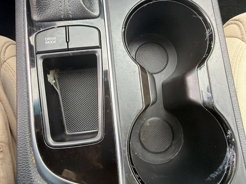 Used 2016 Hyundai Sonata SE FWD image 29