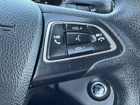 Certified 2019 Ford Escape SE AWD/4WD image 38