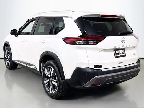 Used 2023 Nissan Rogue SL w/ SL Premium Package FWD image 6