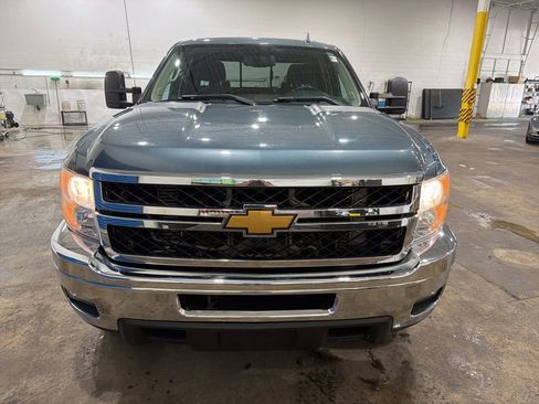 Used 2013 Chevrolet Silverado 2500 LT w/ Interior Plus Package AWD/4WD image 2