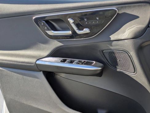 New 2026 Mercedes-Benz GLC 300 4MATIC image 19