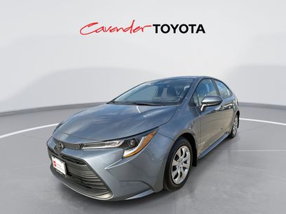 Used 2025 Toyota Corolla LE
