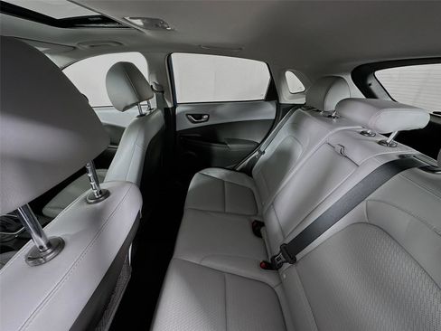 Used 2020 Hyundai Kona Ultimate image 11