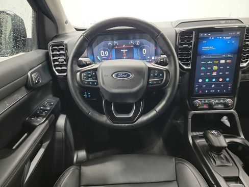 Used 2024 Ford Ranger Lariat w/ FX4 Off-Road Package image 16