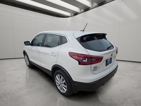 Used 2022 Nissan Rogue Sport S AWD/4WD image 3