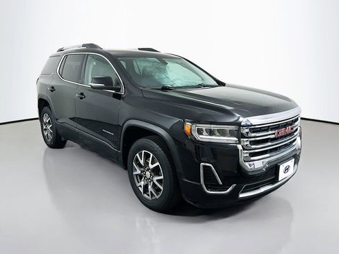 Used 2020 GMC Acadia SLE w/ Driver Convenience Package image 3