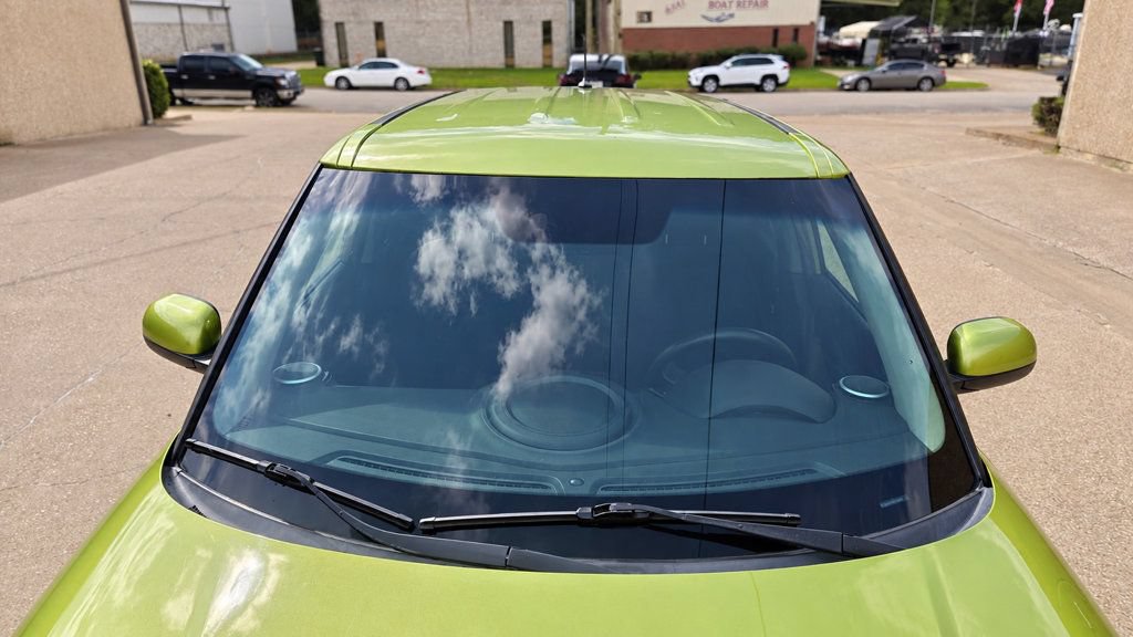 Used 2014 Kia Soul FWD image 18