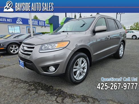 Used 2012 Hyundai Santa Fe Limited w/ Navigation Pkg 4 FWD image 1