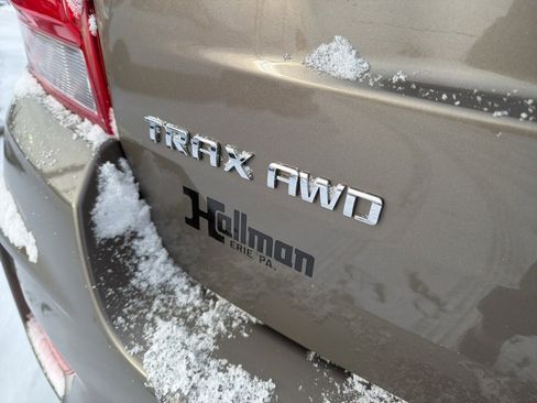 Used 2021 Chevrolet Trax LT w/ Driver Confidence Package image 10