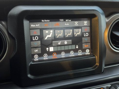 Used 2023 Jeep Wrangler 4WD High Altitude image 62