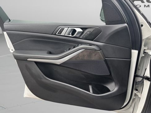 Used 2023 BMW X5 sDrive40i w/ Premium Package image 18