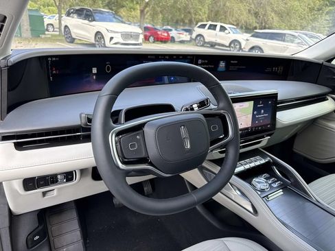New 2026 Lincoln Nautilus Reserve w/ Jet Appearance Package AWD/4WD image 33