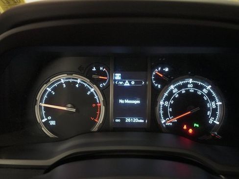 Used 2022 Toyota 4Runner Limited image 19