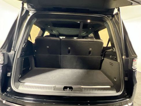 Used 2023 Jeep Grand Wagoneer Series II image 34