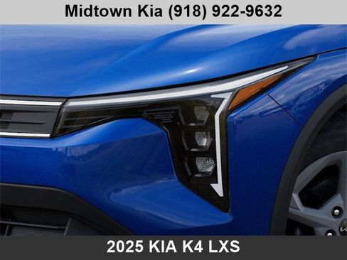New 2025 Kia K4 LXS image 10