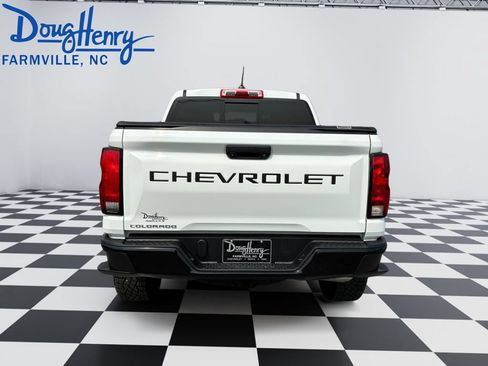 Used 2023 Chevrolet Colorado Trail Boss AWD/4WD image 4