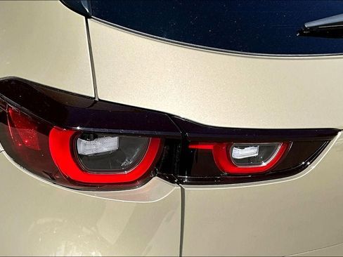 New 2025 MAZDA CX-50 Meridian Edition w/ Cargo Package image 30