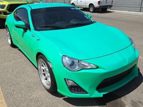 Used 2015 Scion FR-S RWD image 1