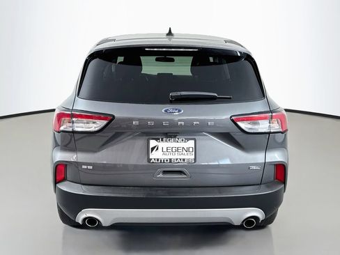 Used 2022 Ford Escape SE w/ Convenience Package FWD image 7