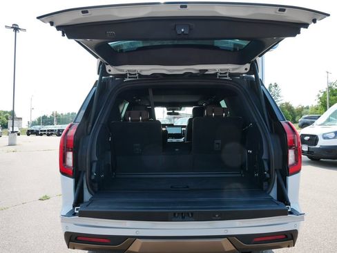 Used 2025 Ford Expedition King Ranch AWD/4WD image 12