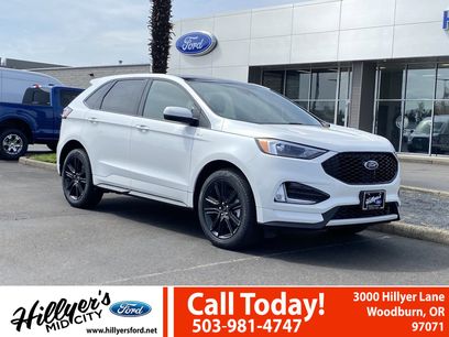 New 2024 Ford Edge ST-Line w/ Class II Trailer Tow Package