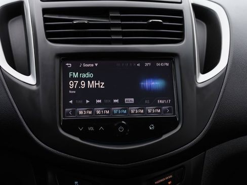 Used 2016 Chevrolet Trax LS FWD image 32