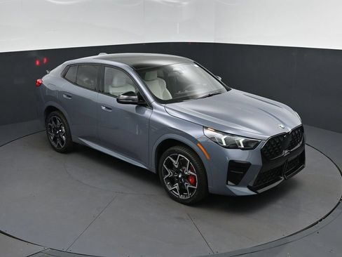 New 2026 BMW X2 xDrive28i w/ Technology Package AWD/4WD image 40